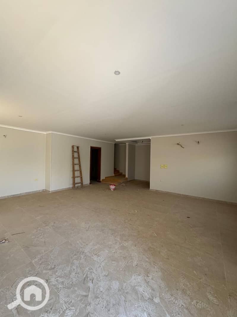 8 b569ce99-b070-4856-9fa5-c4df8fe7835f. jpeg