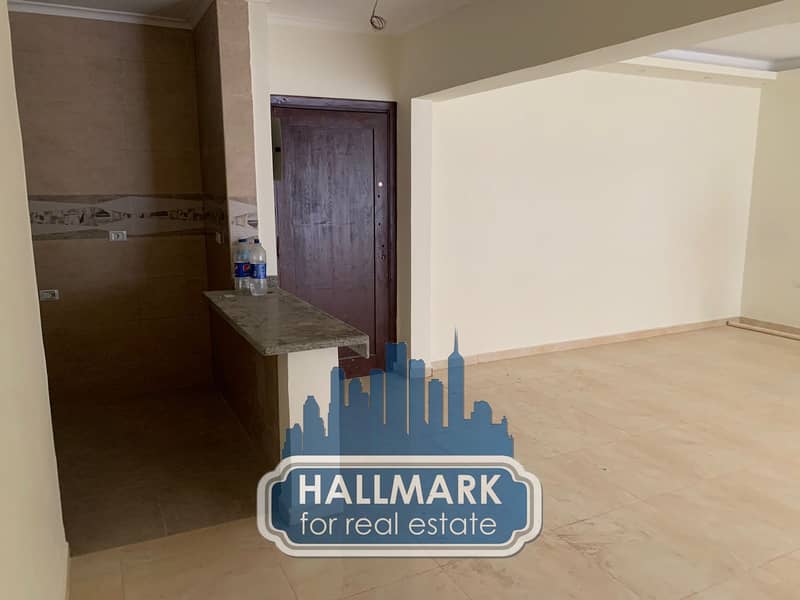 8 d985d475-d0ea-4f39-8eff-488582b91a16. jpg