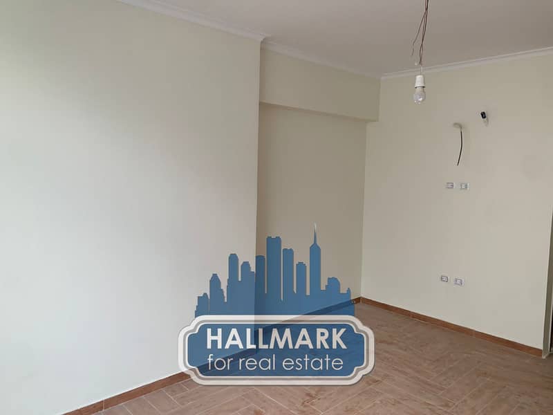 9 df0c2295-feda-433a-a95f-22a66e8575ff. jpg