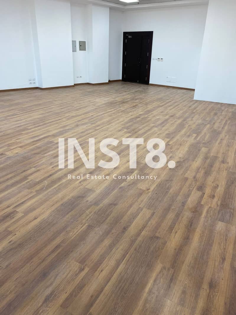 3 692866e6ec8cd_WhatsApp-Image-2025-11-27-at-17.35. 47_fb4fc68e. jpg