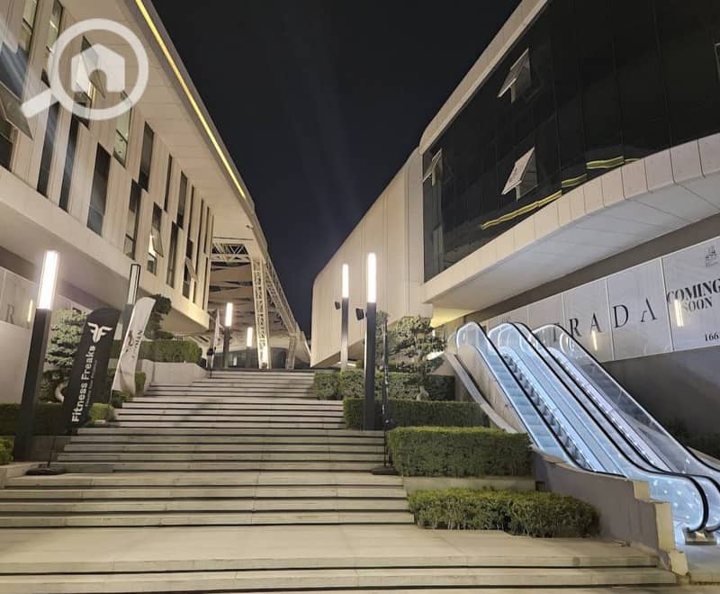 4 WhatsApp Image 2025-12-07 at 1.07. 37 PM (2). jpeg