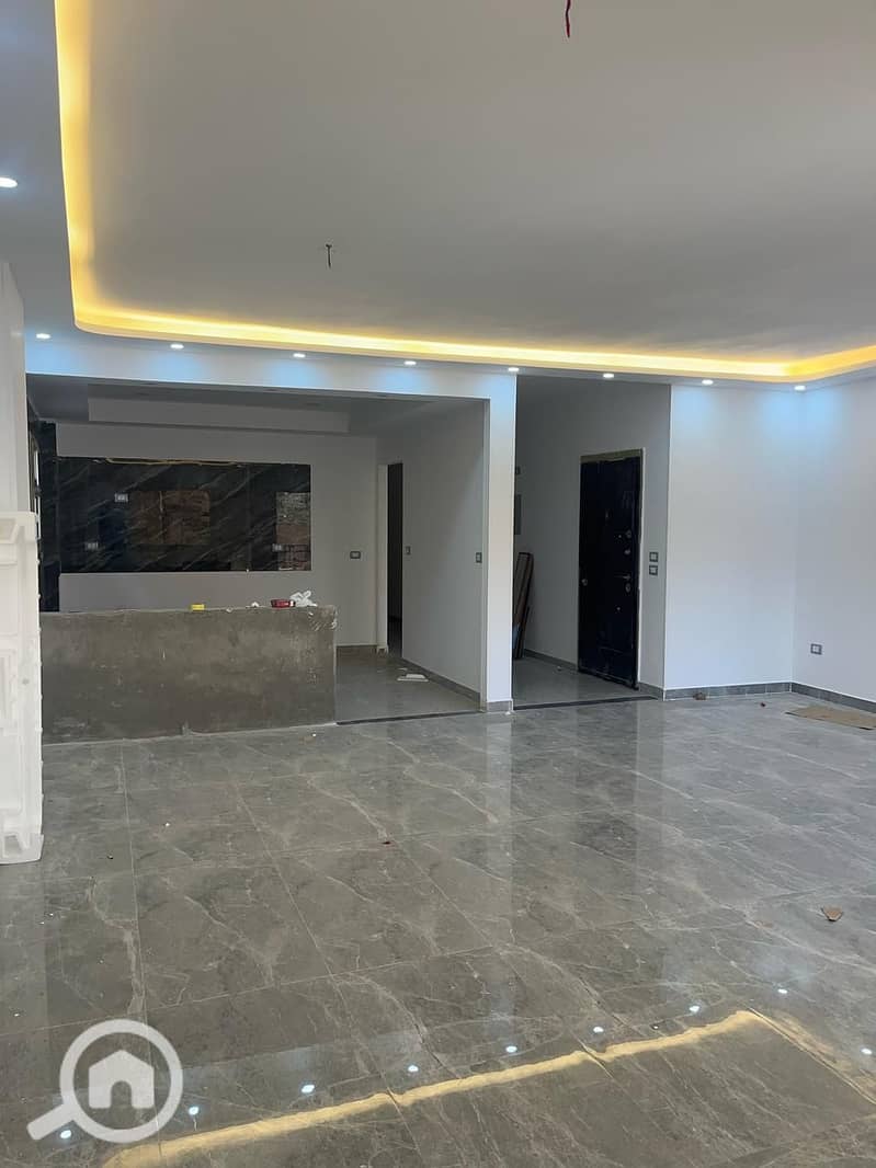 3 fc595284-fb33-4b89-bda0-f7b2d972c90b. jpg