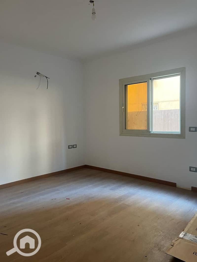 5 5daf5ee2-45c3-4244-95b7-45e6c611b1e5. jpg