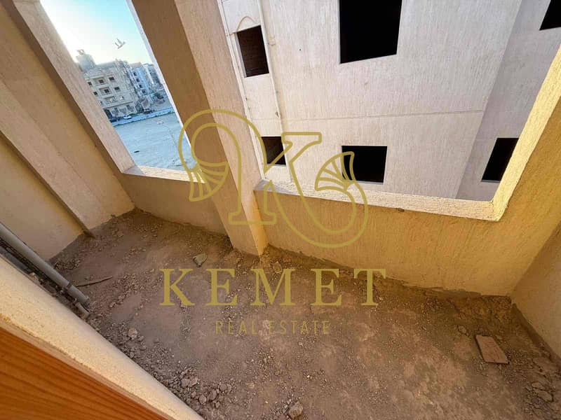 2 e20de172-5f9d-4836-8ceb-da3357257b83. jpg