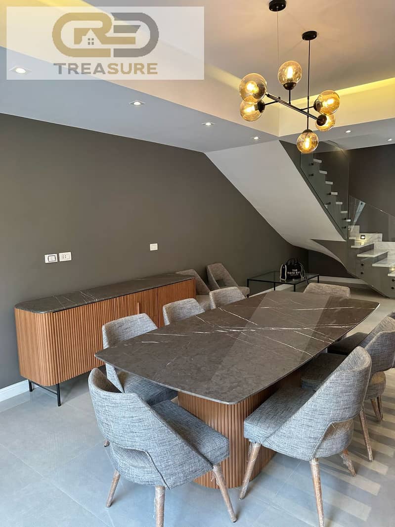 2 WhatsApp Image 2025-12-07 at 12.37. 18 PM (2). jpeg