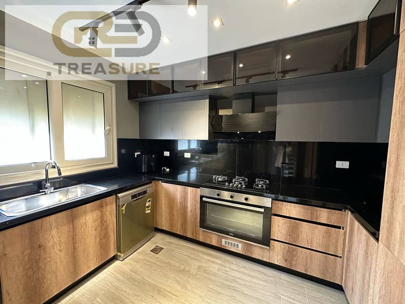 10 WhatsApp Image 2025-12-07 at 12.37. 20 PM. jpeg