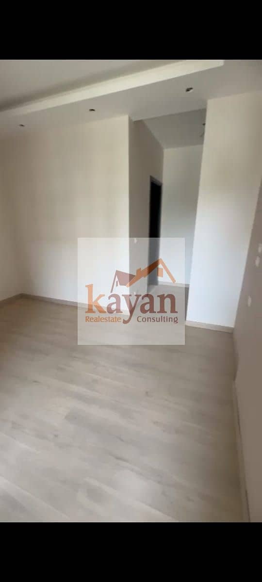 12 82d42304-9dac-4fa0-b236-25ee319f5e9c. jpg