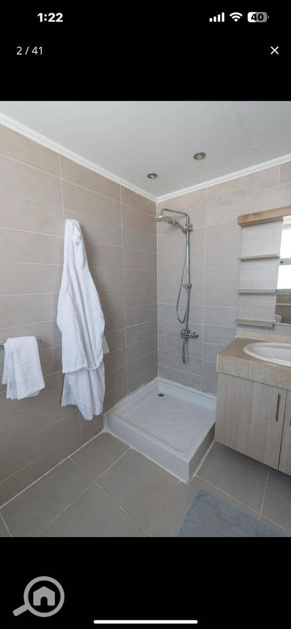 6 7e18b3f4-3960-44d5-930d-cf89f5553677. jpeg