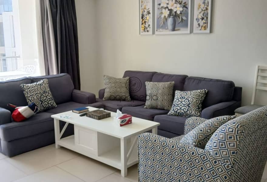 10 eff9e414-8a10-4ef3-a5d3-d3340795384d. jpg