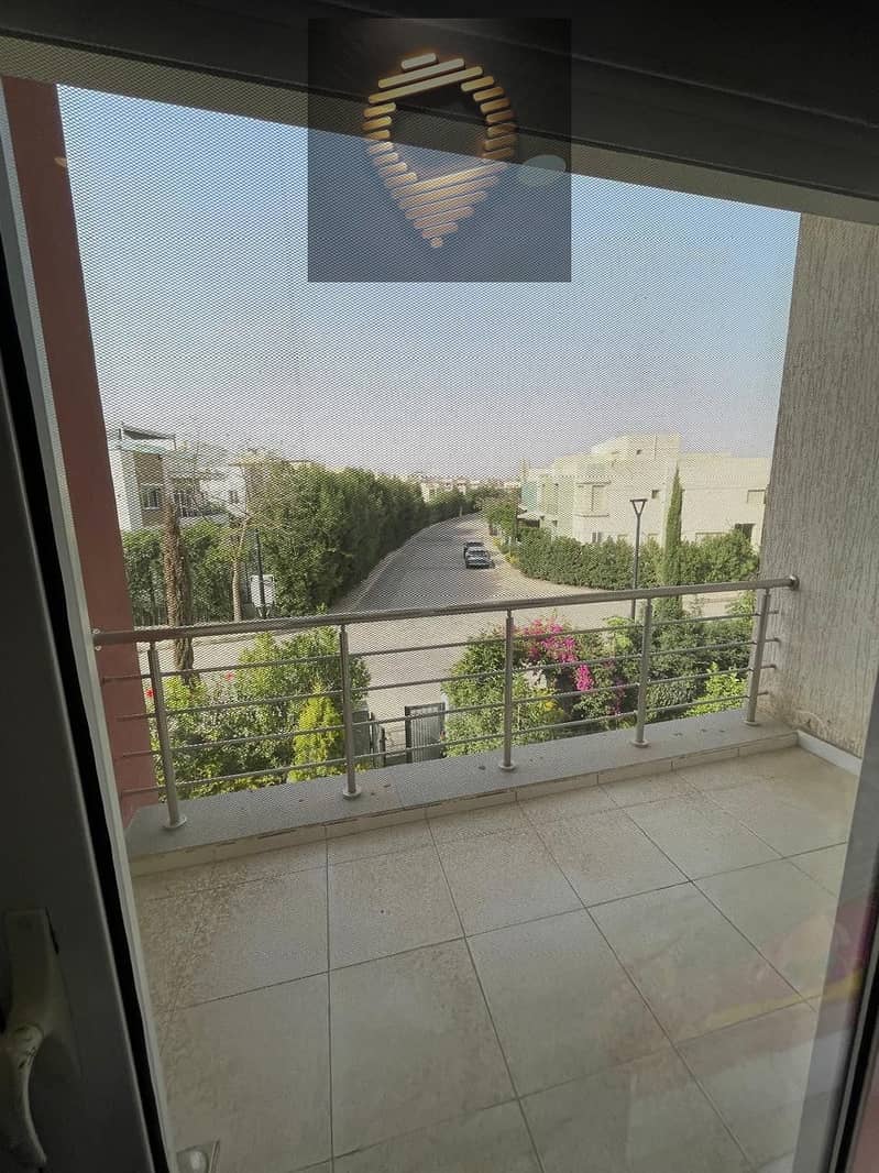 3 WhatsApp Image 2025-12-07 at 13.13. 11_479a1c9a. jpg