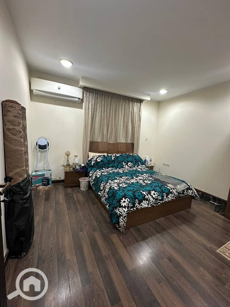 4 6b8e3a39-64c9-43fc-b3c7-7a0a51e5aeee. jpg