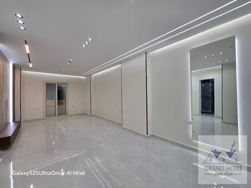 7 3799a3cb-628c-4a29-b2e6-8dfec01f4cbc. jpg