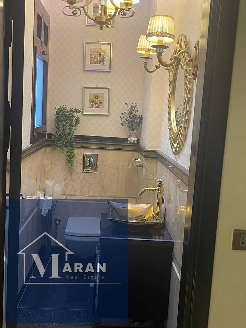 2 2a2fa7a7-4b0c-44a6-9c97-bb4e974ebf4a. jpg