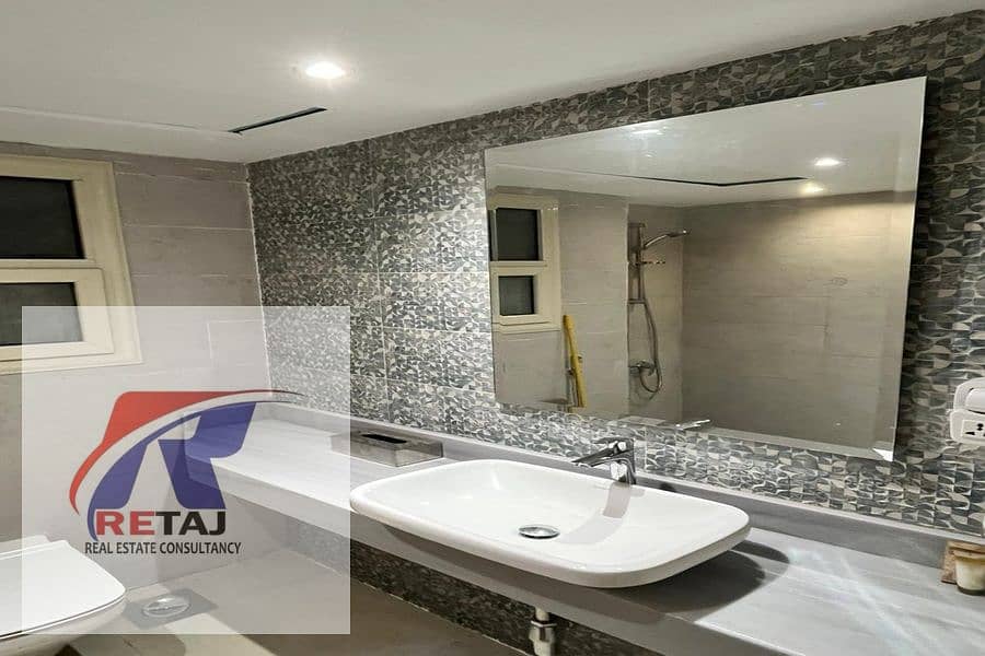 12 WhatsApp Image 2025-12-03 at 20.30. 18 (1). jpeg