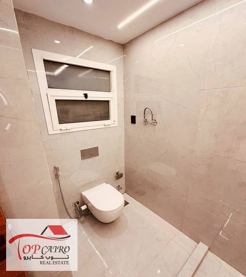 14 IMG-20251207-WA0326_800x900. jpg