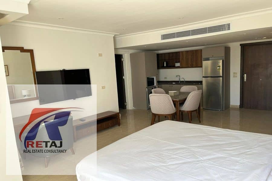 4 WhatsApp Image 2025-12-03 at 20.30. 53 (3). jpeg