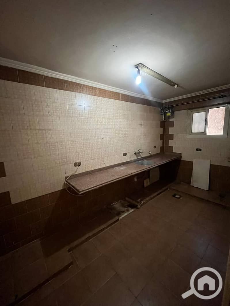 12 f1628cfd-b5aa-4476-bcb6-be6f5ec85006. jpg