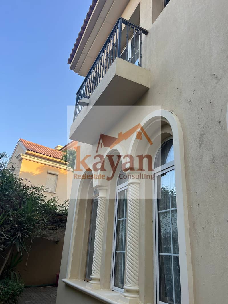 5 237d7d46-9b4f-4b4c-a5c7-b0a492c7805f. jpg