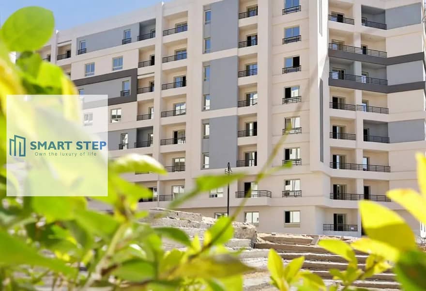 2 8363070-c0c79o. jpg