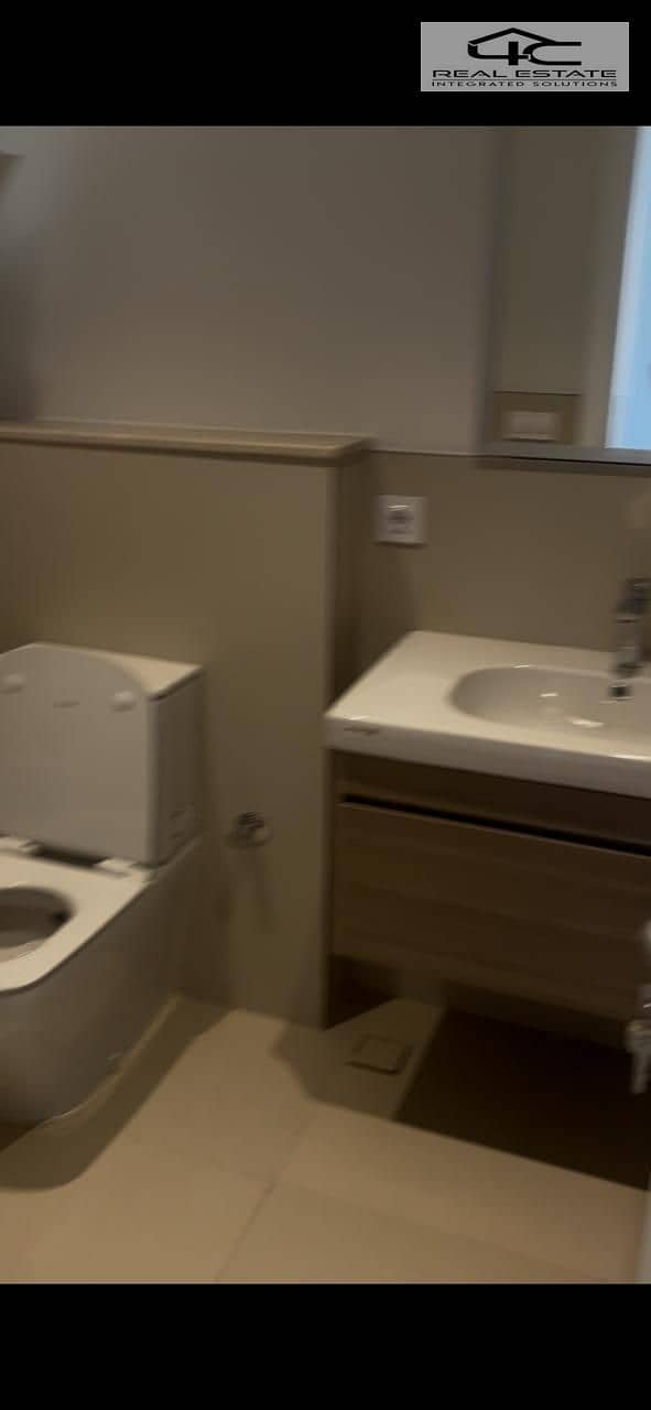 8 WhatsApp Image 2025-12-07 at 1.48. 08 PM (1). jpeg