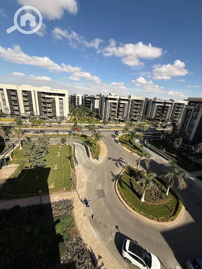 8 162668e4-08aa-414f-8cce-604654b9f533. jpg