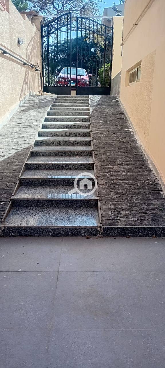 2 0e0c5809-a9c5-4506-9314-596a3582237f. jpg