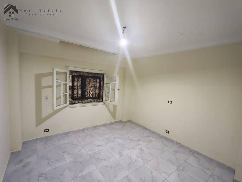 4 WhatsApp Image 2025-11-20 at 12.33. 44_9f400bf8. jpg