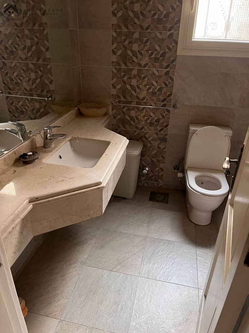 7 WhatsApp Image 2025-11-20 at 12.34. 49_986f0a8d. jpg