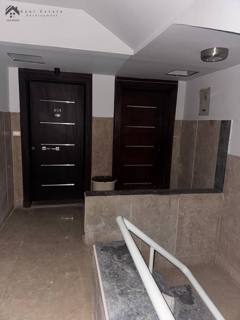 9 WhatsApp Image 2025-11-20 at 12.45. 13_b57794be. jpg