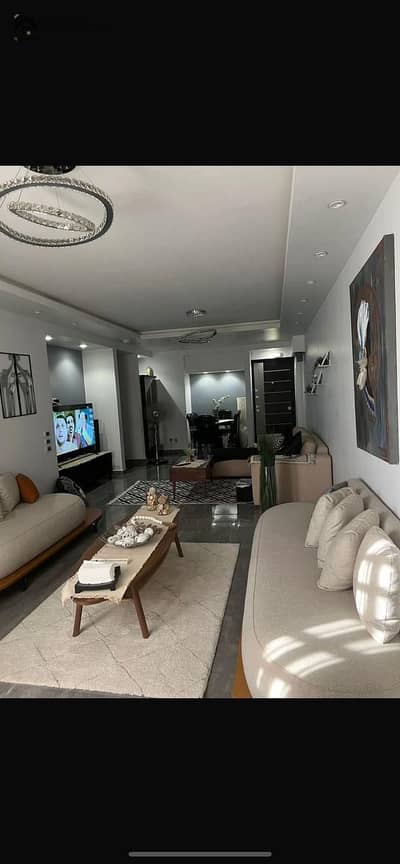 3 Bedroom Apartment for Sale in Zahraa Al Maadi, Cairo - IMG-20250730-WA0009. jpg