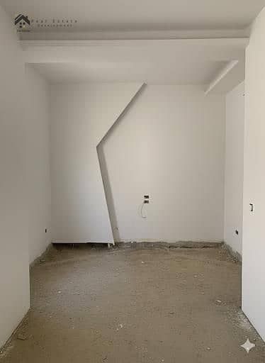 5 WhatsApp Image 2025-11-23 at 14.40. 55_2e10a2df. jpg