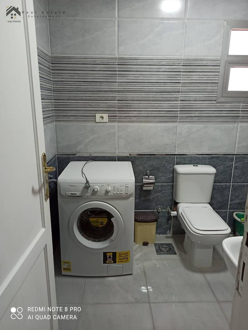 6 WhatsApp Image 2025-10-25 at 15.02. 44_7bd3d6f2. jpg