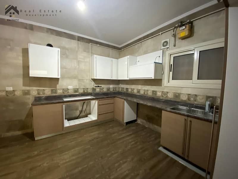 11 WhatsApp Image 2025-09-22 at 14.46. 45_0e4de3a9. jpg