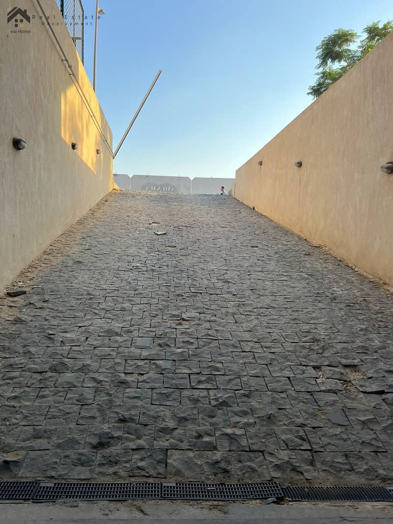 8 53dac927-c467-4d21-b845-8054284e87d9. jpeg