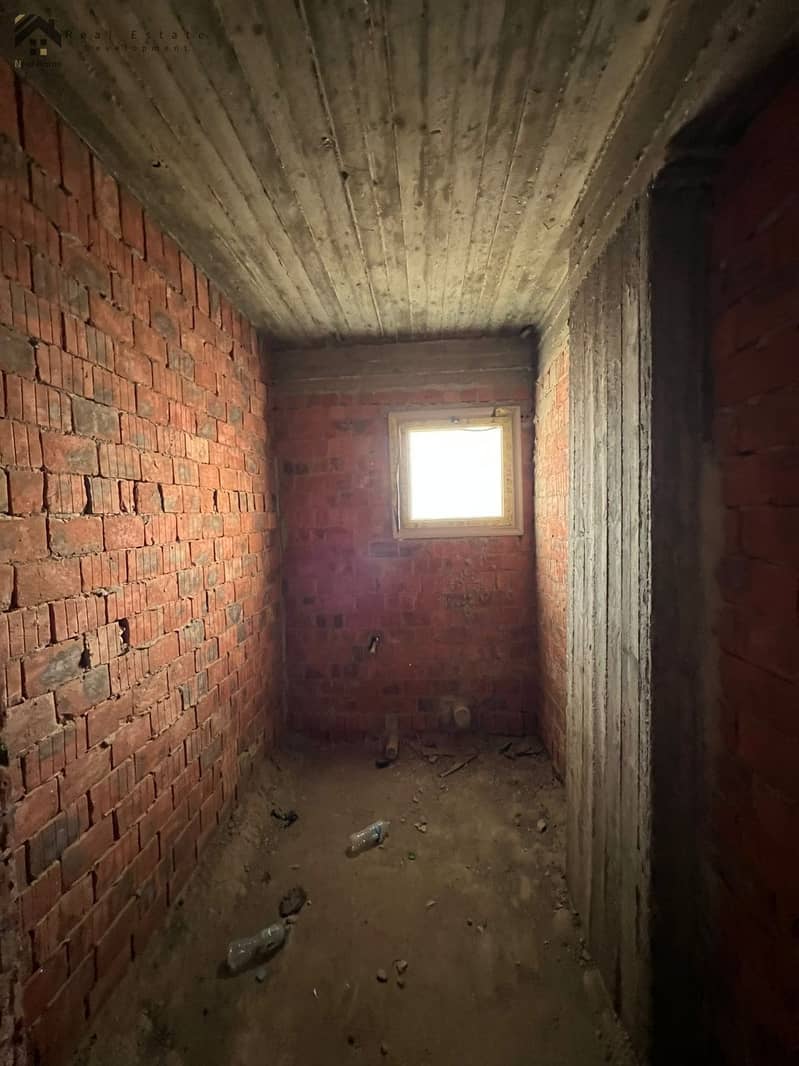 11 783c14d0-3cdf-475e-b499-55c733a8362f. jpeg