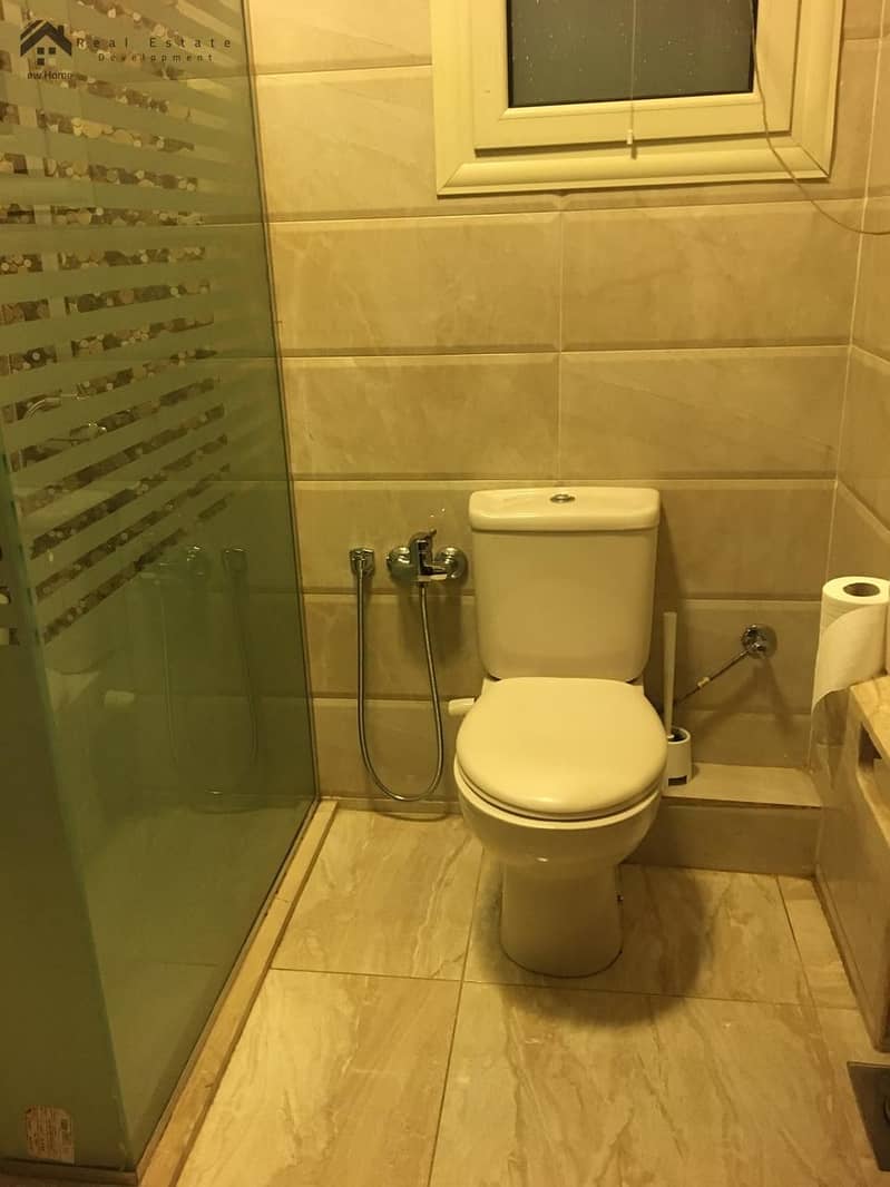 4 WhatsApp Image 2025-11-29 at 15.54. 33_0b6252df. jpg