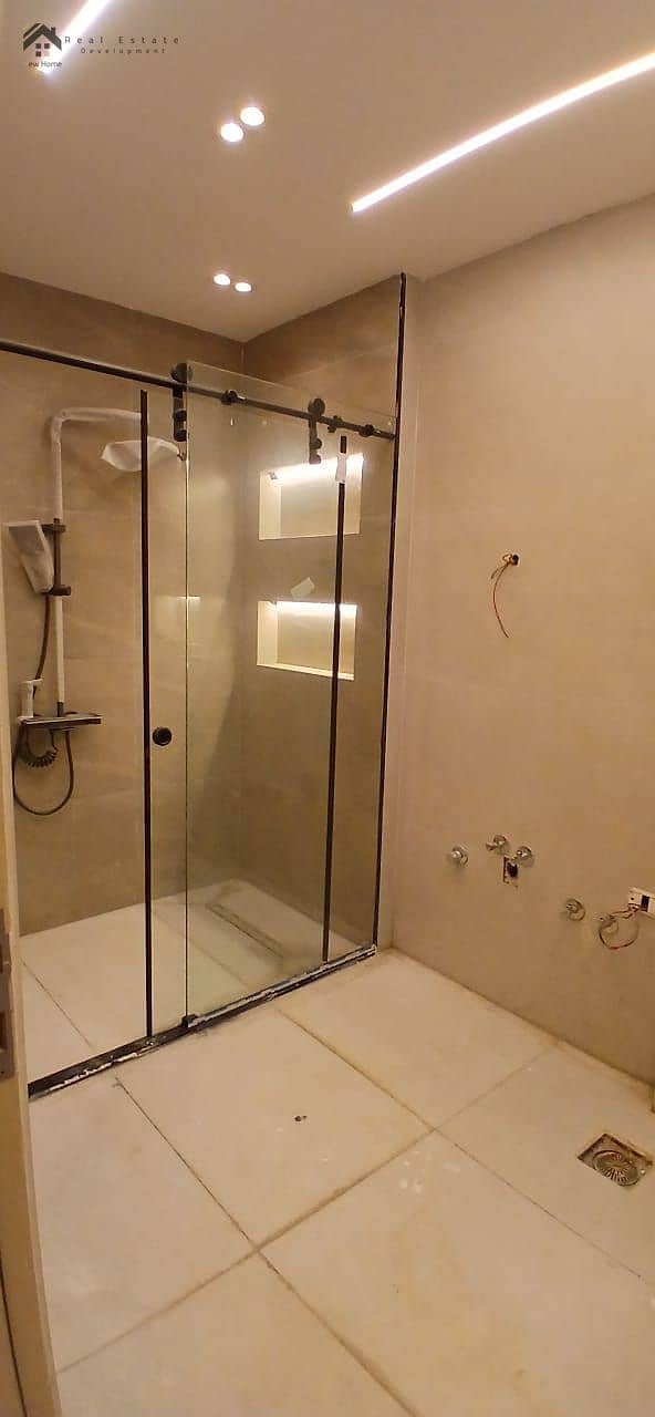 5 WhatsApp Image 2025-11-30 at 15.01. 09_7d8d0f4b. jpg