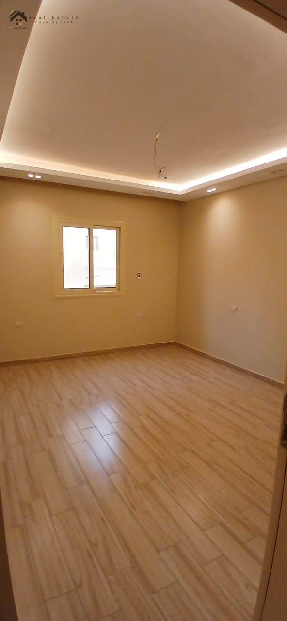 11 WhatsApp Image 2025-11-30 at 15.01. 09_bc820b77. jpg