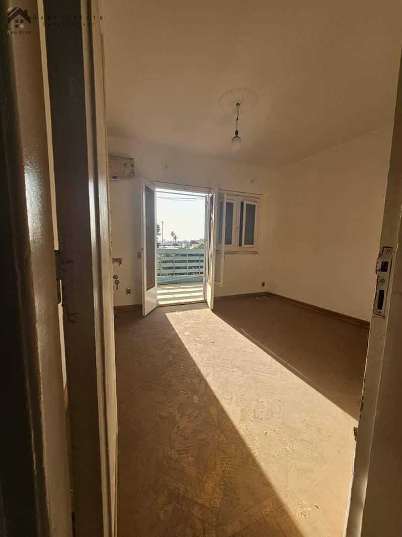 10 WhatsApp Image 2025-10-28 at 15.42. 06_38a7124b. jpg