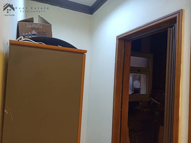 4 WhatsApp Image 2025-10-28 at 17.43. 05_03e86cdb. jpg