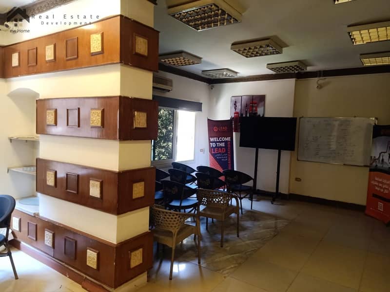 5 WhatsApp Image 2025-10-28 at 17.43. 05_09379d03. jpg