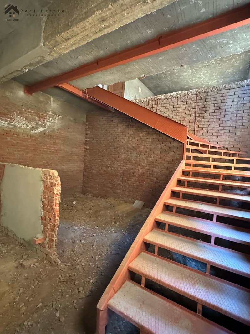 2 WhatsApp Image 2025-10-31 at 21.54. 32_0d0b9471. jpg