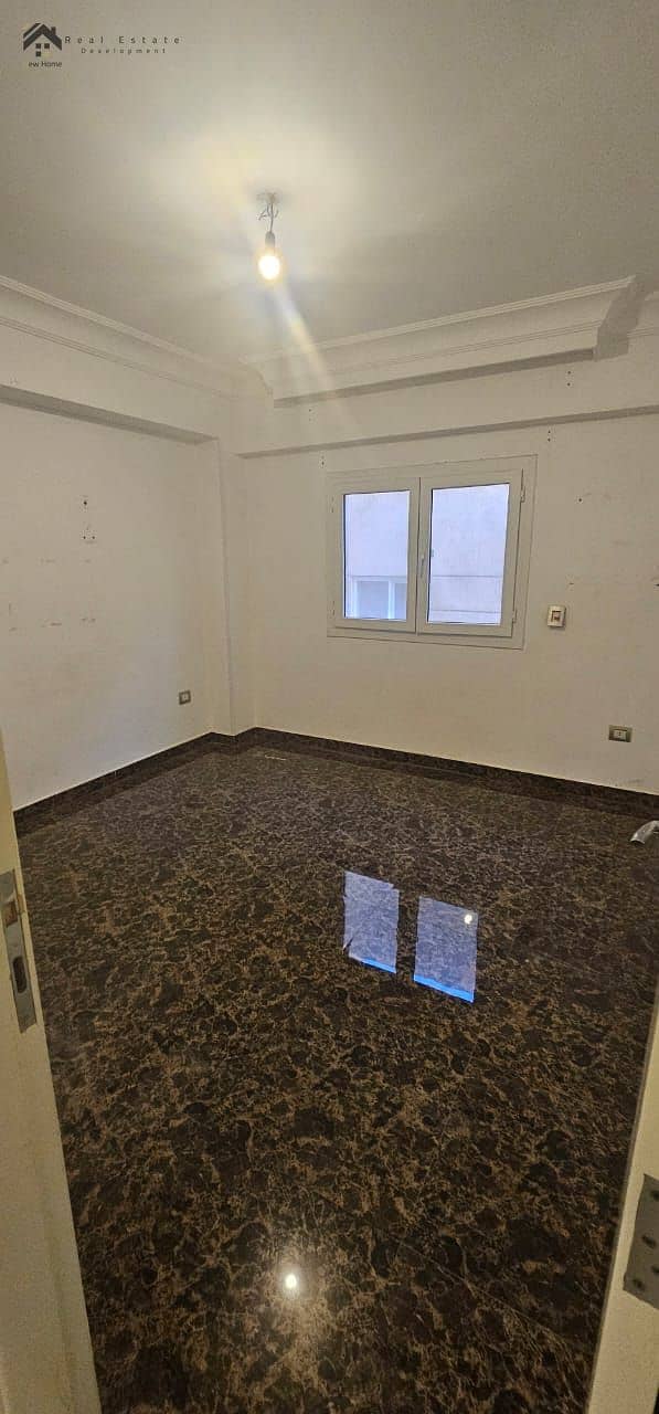 9 WhatsApp Image 2025-10-02 at 12.42. 51_c4b7e096. jpg