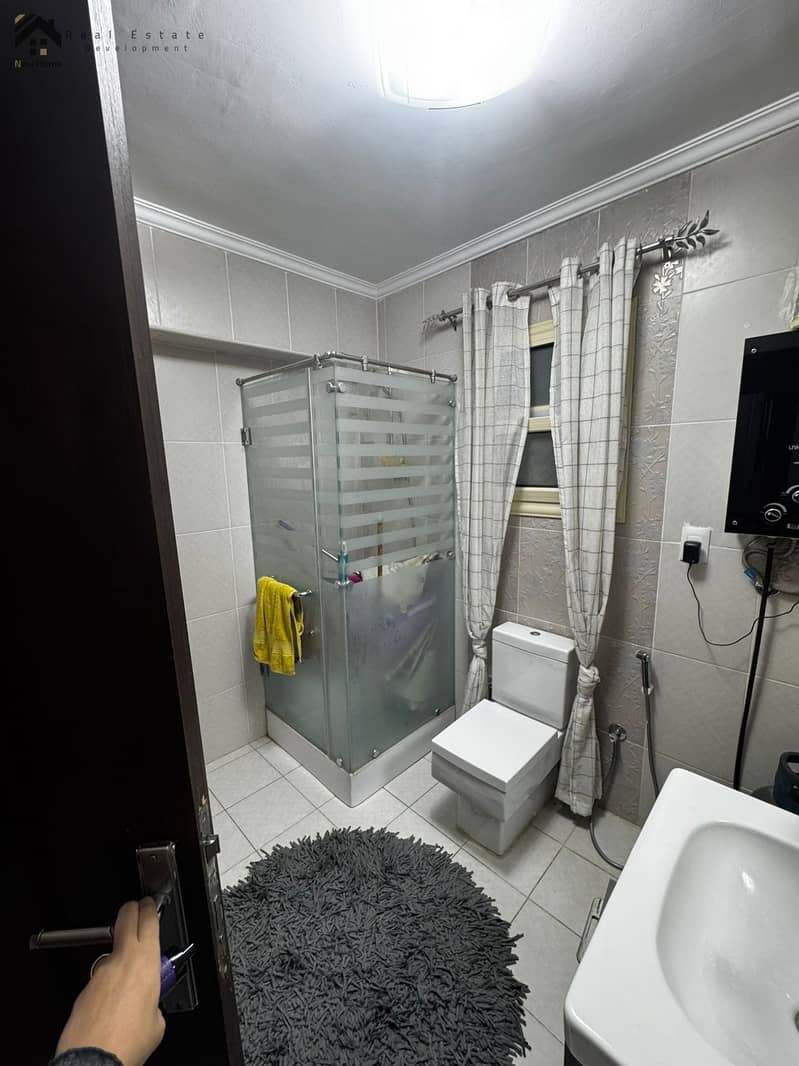 8 WhatsApp Image 2025-10-02 at 14.42. 39_79b39008. jpg