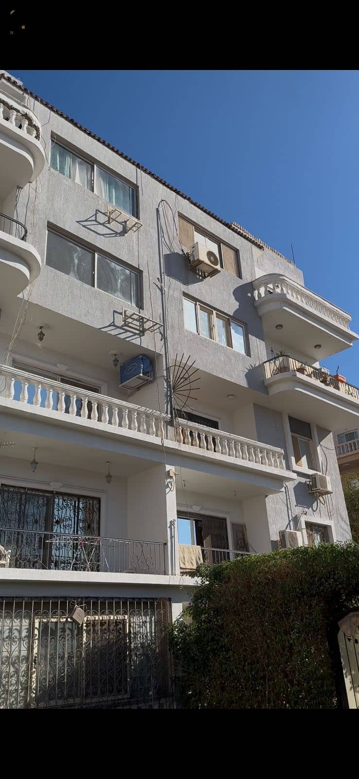 5 5c9d69e8-27a7-454f-8fa6-001ee55b9940. jpg