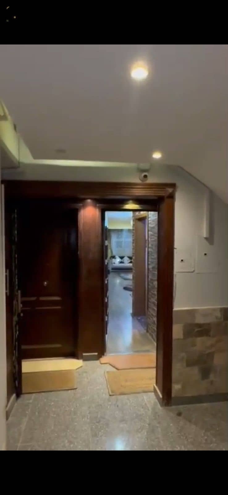 8 ef17de18-46e9-4699-9a33-6d5f7357020c. jpg