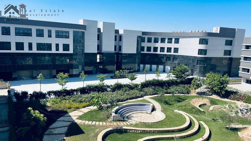 11 a99fce7e-264f-4602-88b1-72031642697f. jpg