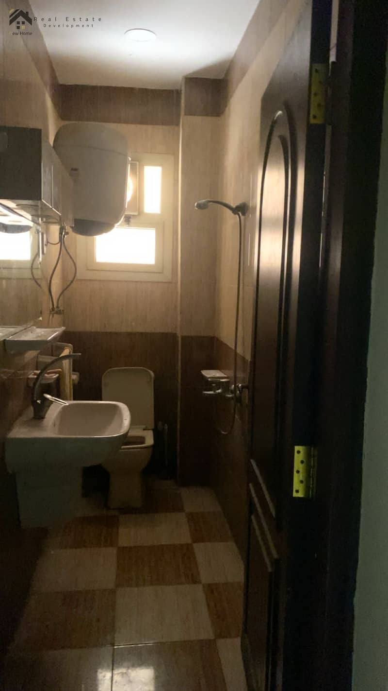 8 f987de14-b922-4795-b3c7-4519cb18fbc6. jpg