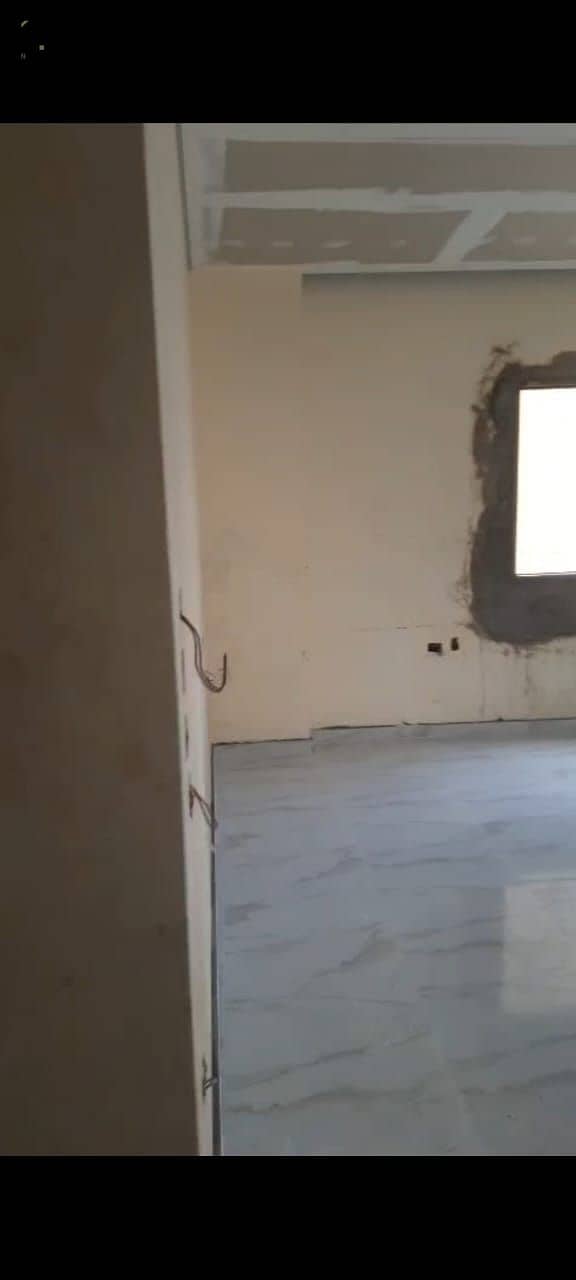 3 e28bac6a-622e-4ef0-9a97-81c1e506847f. jpg