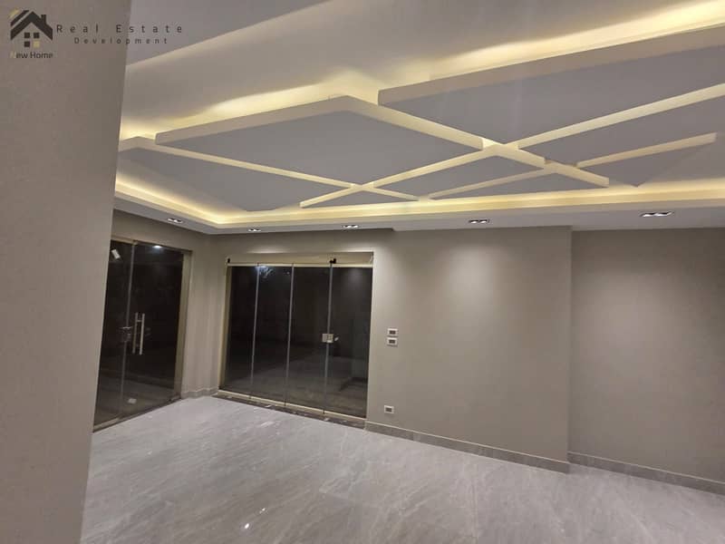 2 WhatsApp Image 2025-10-02 at 15.57. 10_3ad63a11. jpg